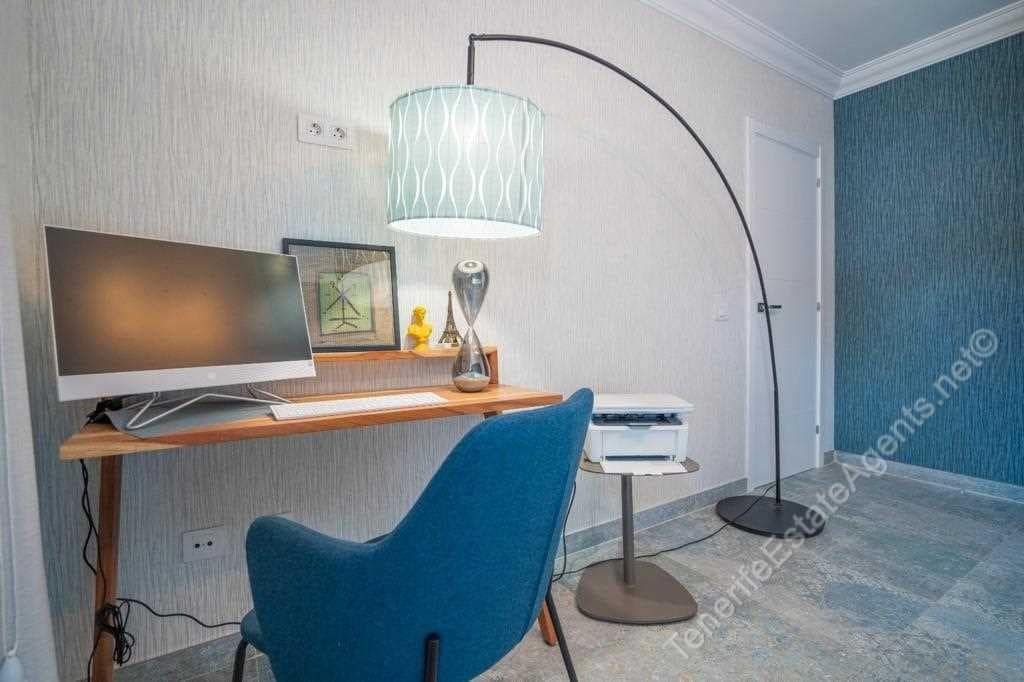 5 sovrum Villa till salu i Playa Paraiso med pool - 1 480 000 € (Ref: 8406628)