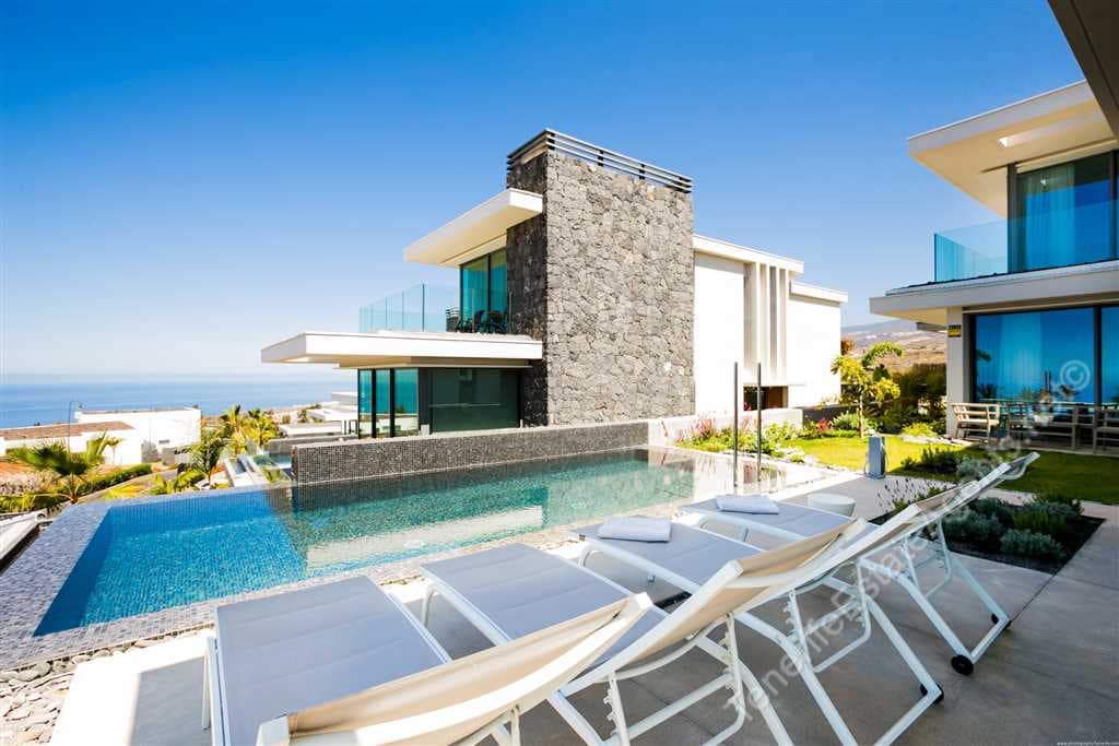 3 soveværelse Villa til salg i Guia de Isora med swimmingpool - € 1.830.000 (Ref: 8480513)