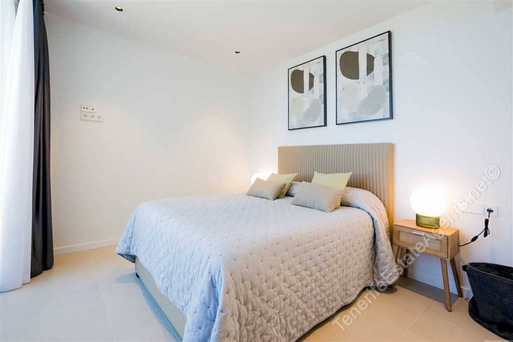 3 chambre Villa/Maison à vendre à Guia de Isora avec piscine - 1 830 000 € (Ref: 8480513)