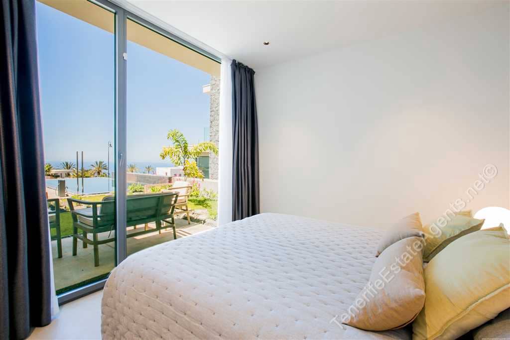 3 chambre Villa/Maison à vendre à Guia de Isora avec piscine - 1 830 000 € (Ref: 8480513)