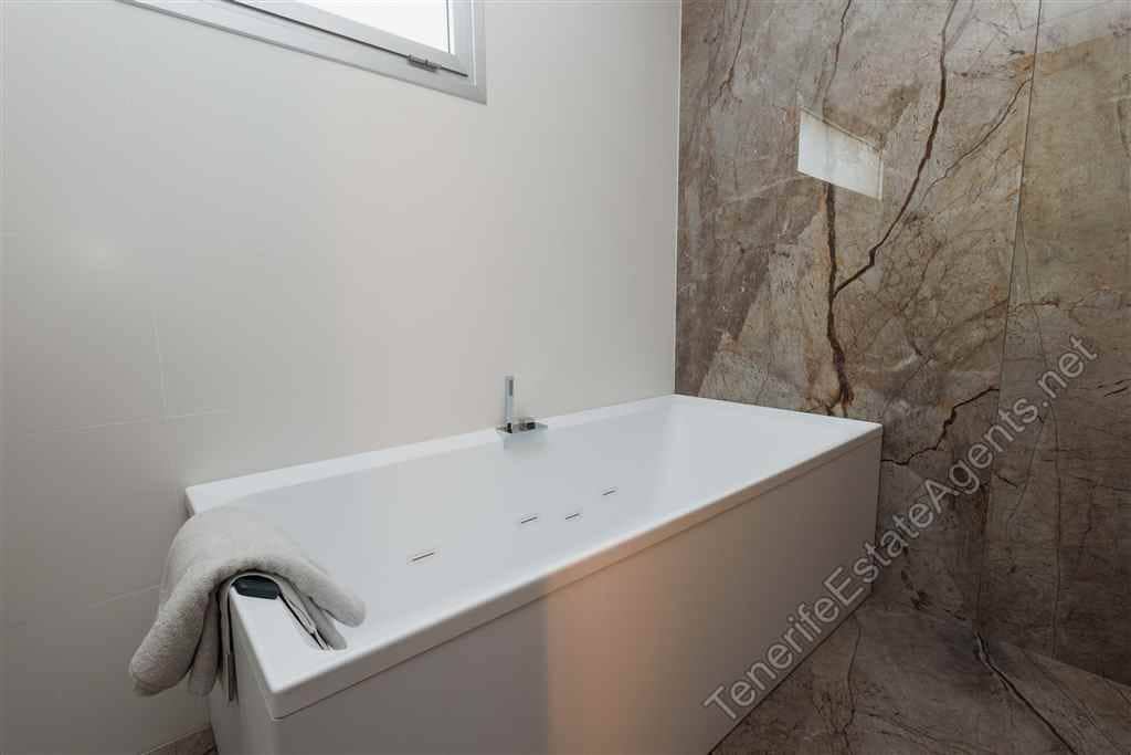 5 sovrum Villa till salu i Costa Adeje - 6 150 000 € (Ref: 8505407)