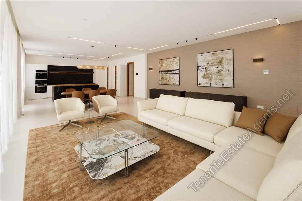 5 makuuhuone Huvila myytävänä paikassa Costa Adeje - 6 150 000 € (Ref: 8505407)