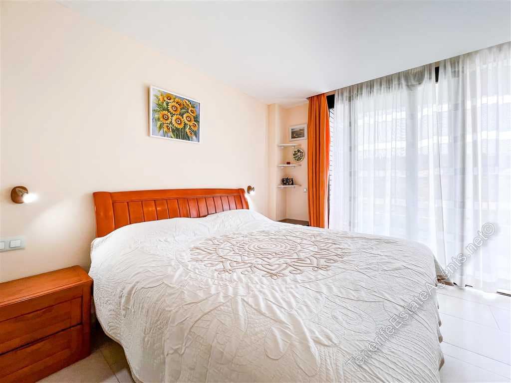 2 soveværelse Lejlighed til salg i Palm-Mar med swimmingpool - € 440.000 (Ref: 8529086)