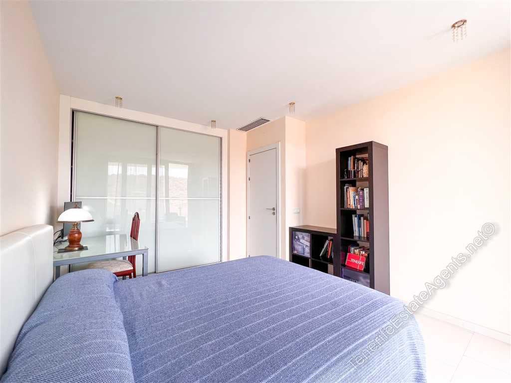 2 makuuhuone Huoneisto myytävänä paikassa Palm-Mar mukana uima-altaan - 440 000 € (Ref: 8529086)