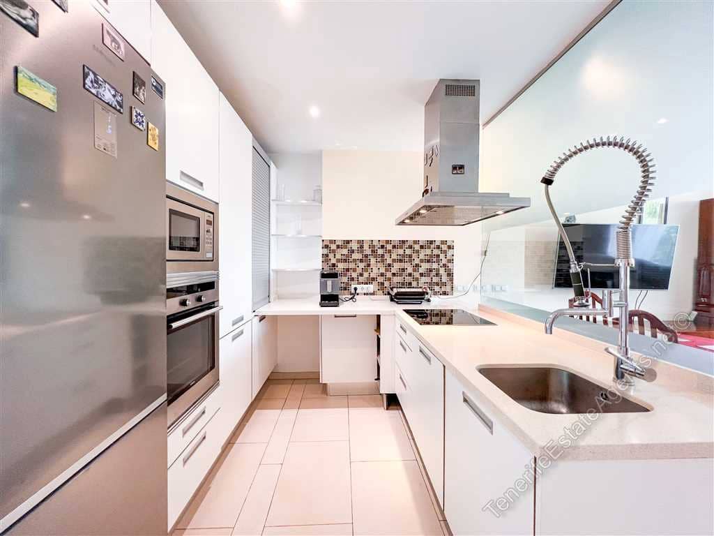 2 makuuhuone Huoneisto myytävänä paikassa Palm-Mar mukana uima-altaan - 440 000 € (Ref: 8529086)