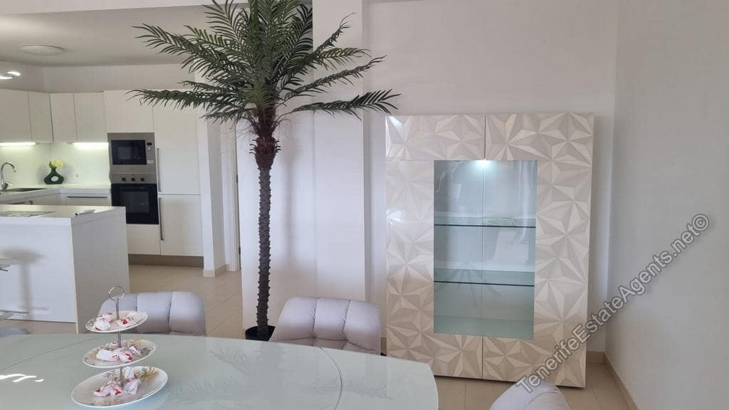 3 quarto Apartamento para venda em Amarilla Golf com piscina - 380 000 € (Ref: 8565670)