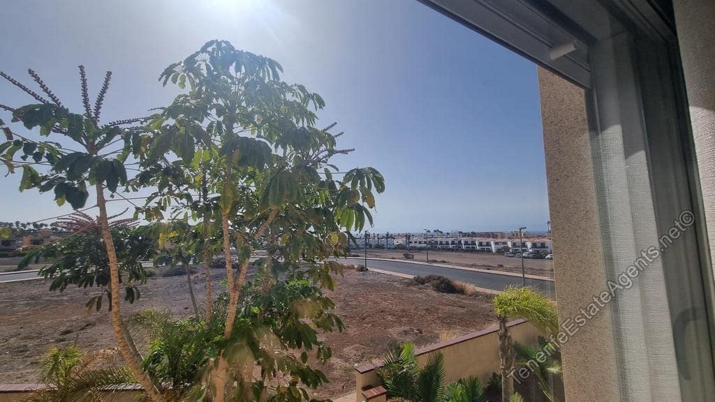 3 quarto Apartamento para venda em Amarilla Golf com piscina - 380 000 € (Ref: 8565670)