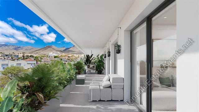 3 quarto Apartamento para venda em Costa Adeje, Adeje com piscina - 1 295 000 € (Ref: 8671623)