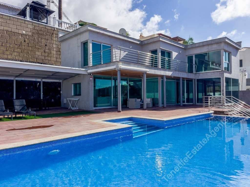 3 sovrum Villa till salu i Roque del Conde med pool - 1 100 000 € (Ref: 8899702)