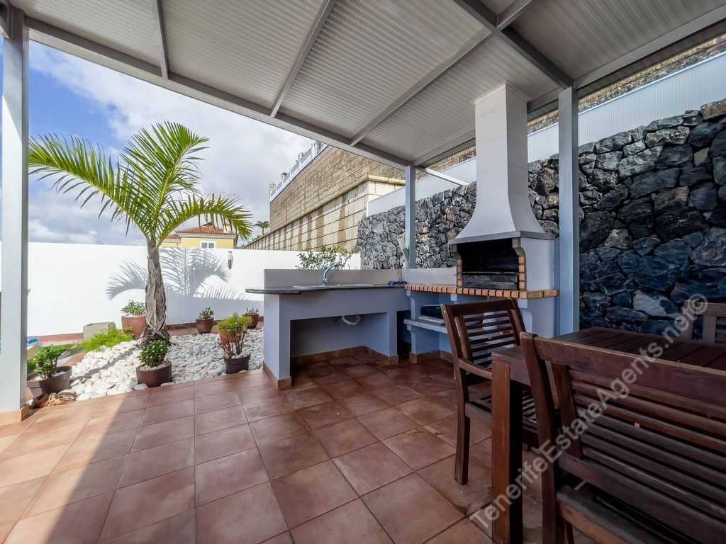3 sovrum Villa till salu i Roque del Conde med pool - 1 100 000 € (Ref: 8899702)