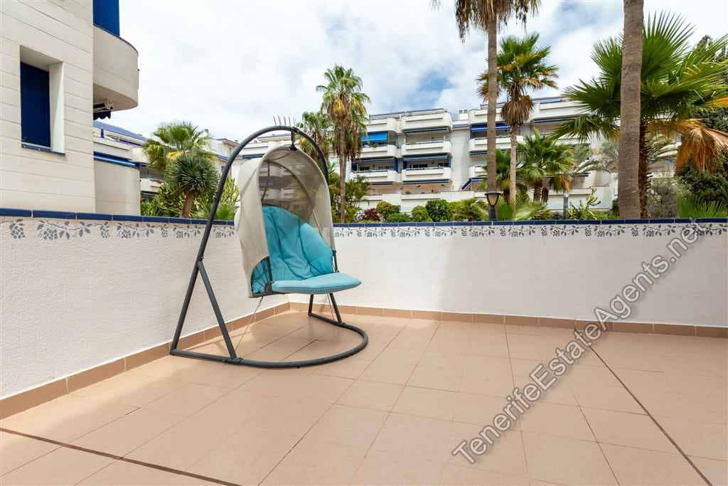 2 bedroom Apartment for sale in Los Cristianos with pool - € 575,000 (Ref: 9262108)