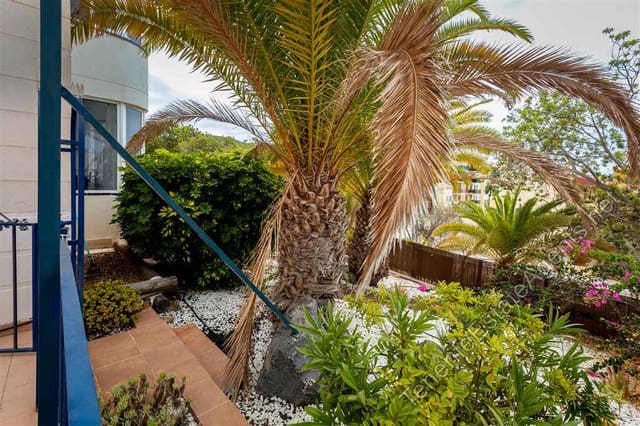 2 bedroom Apartment for sale in Los Cristianos, Arona with pool - € 575,000 (Ref: 9262108)