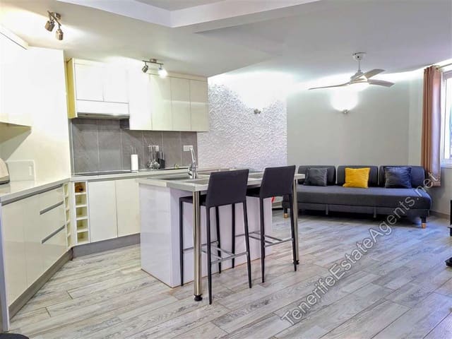 2 sypialnia Apartament na sprzedaż w Playa de las Americas, Arona z basenem - 299 950 € (Ref: 9275649)