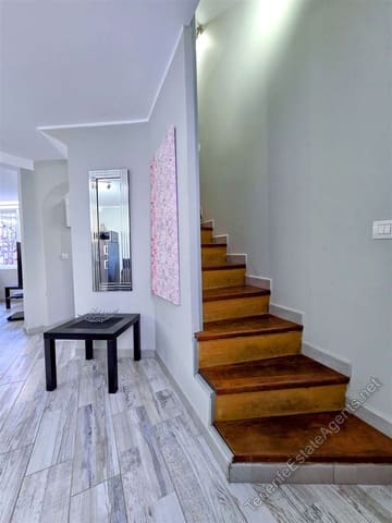 2 sypialnia Apartament na sprzedaż w Playa de las Americas, Arona z basenem - 299 950 € (Ref: 9275649)