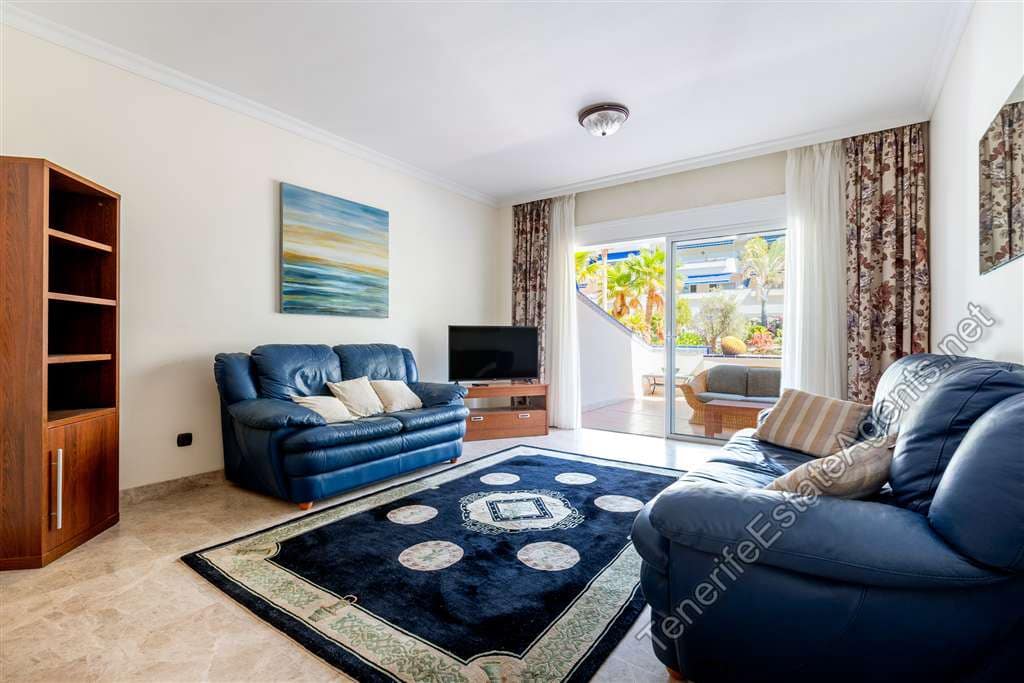 2 bedroom Apartment for sale in Los Cristianos with pool - € 475,000 (Ref: 9310347)