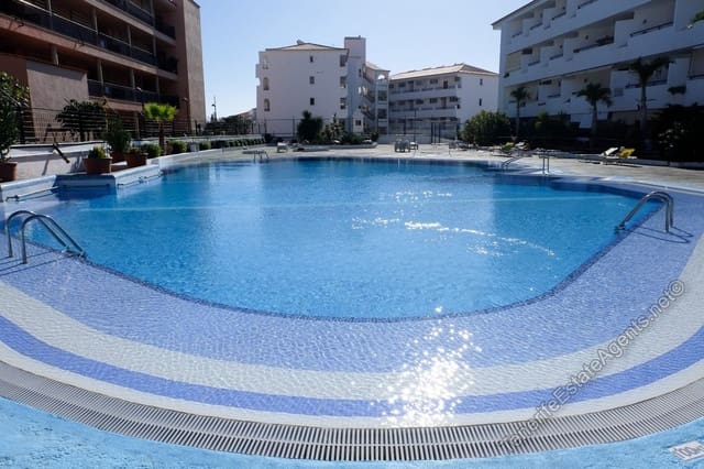 Studio te koop in Los Cristianos, Arona met zwembad - € 220.000 (Ref: 9329979)