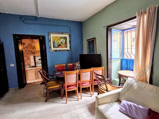 5 soveværelse Byhus til salg i Arona - € 179.950 (Ref: 9376500)