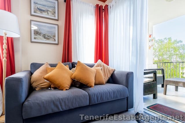 1 makuuhuone Huoneisto myytävänä paikassa Los Cristianos, Arona mukana uima-altaan - 289 950 € (Ref: 9426749)