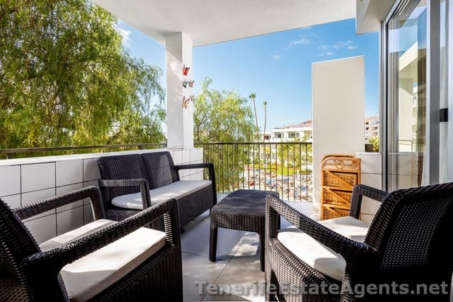 1 sypialnia Apartament na sprzedaż w Los Cristianos, Arona z basenem - 289 950 € (Ref: 9426749)