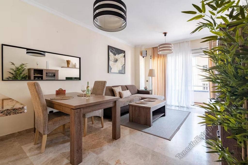 1 soverom Leilighet til salgs i Los Cristianos med svømmebasseng - € 295 000 (Ref: 9432855)