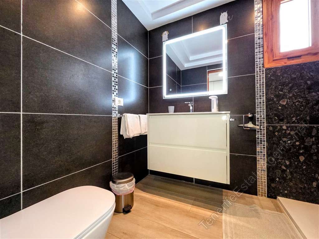 Studio til salg i Los Cristianos - € 225.000 (Ref: 9448560)