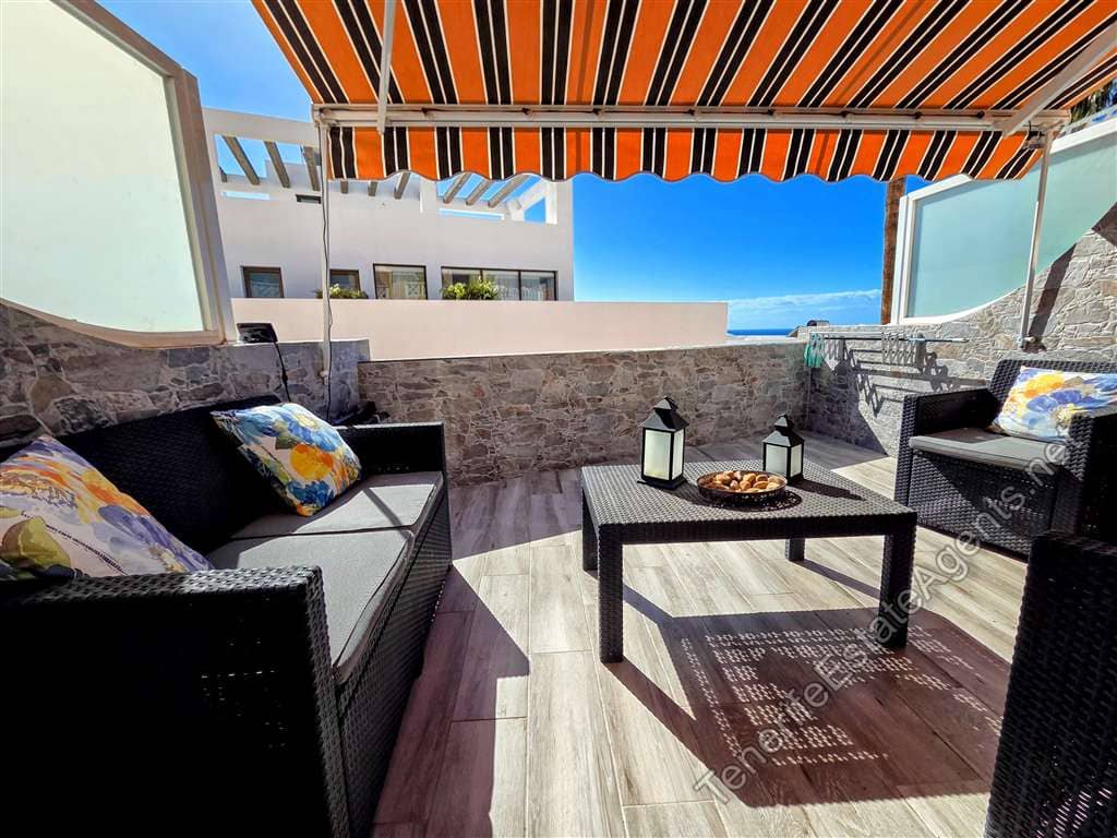 1 soveværelse Lejlighed til salg i San Eugenio med swimmingpool - € 249.950 (Ref: 9508106)