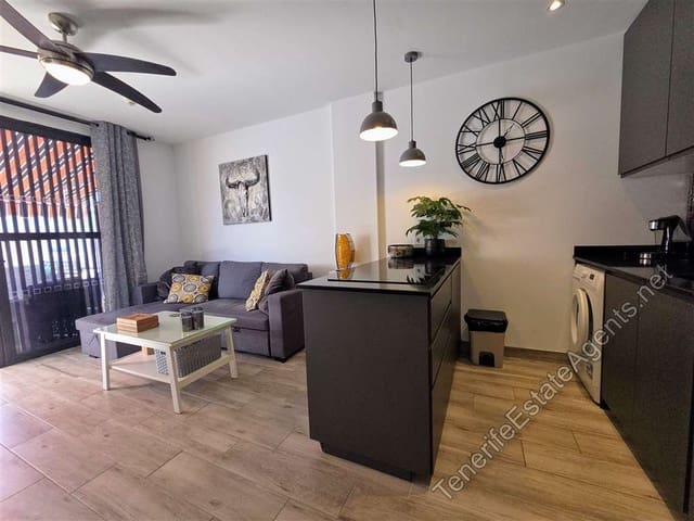 Apartamento de 1 habitación en San Eugenio, Adeje en venta con piscina - 249.950 € (Ref: 9508106)