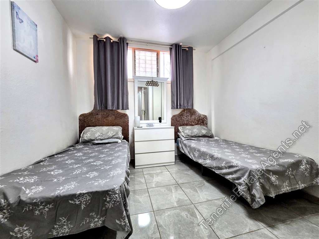 1 soveværelse Lejlighed til salg i Los Cristianos med swimmingpool - € 239.000 (Ref: 9508107)