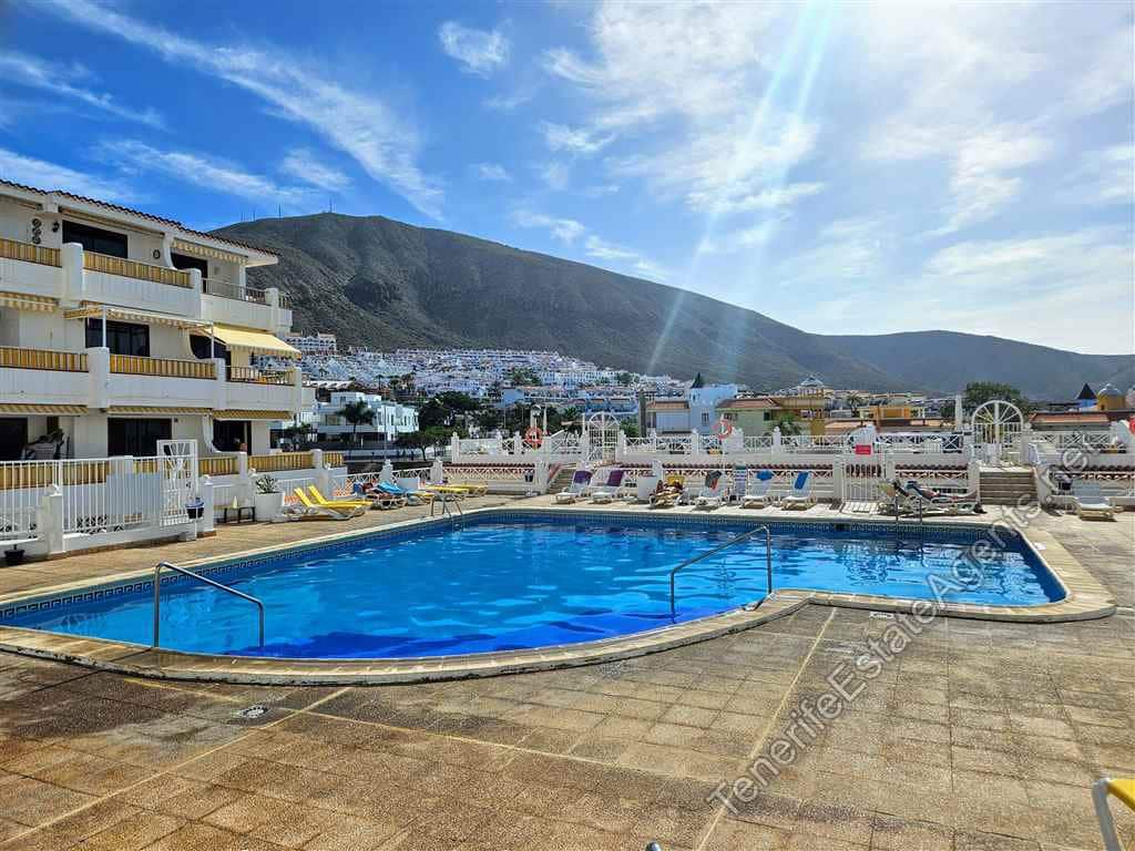 1 soveværelse Lejlighed til salg i Los Cristianos med swimmingpool - € 239.000 (Ref: 9508107)