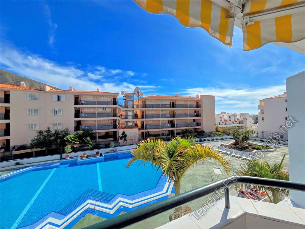 1 soveværelse Lejlighed til salg i Los Cristianos med swimmingpool - € 235.000 (Ref: 9525960)