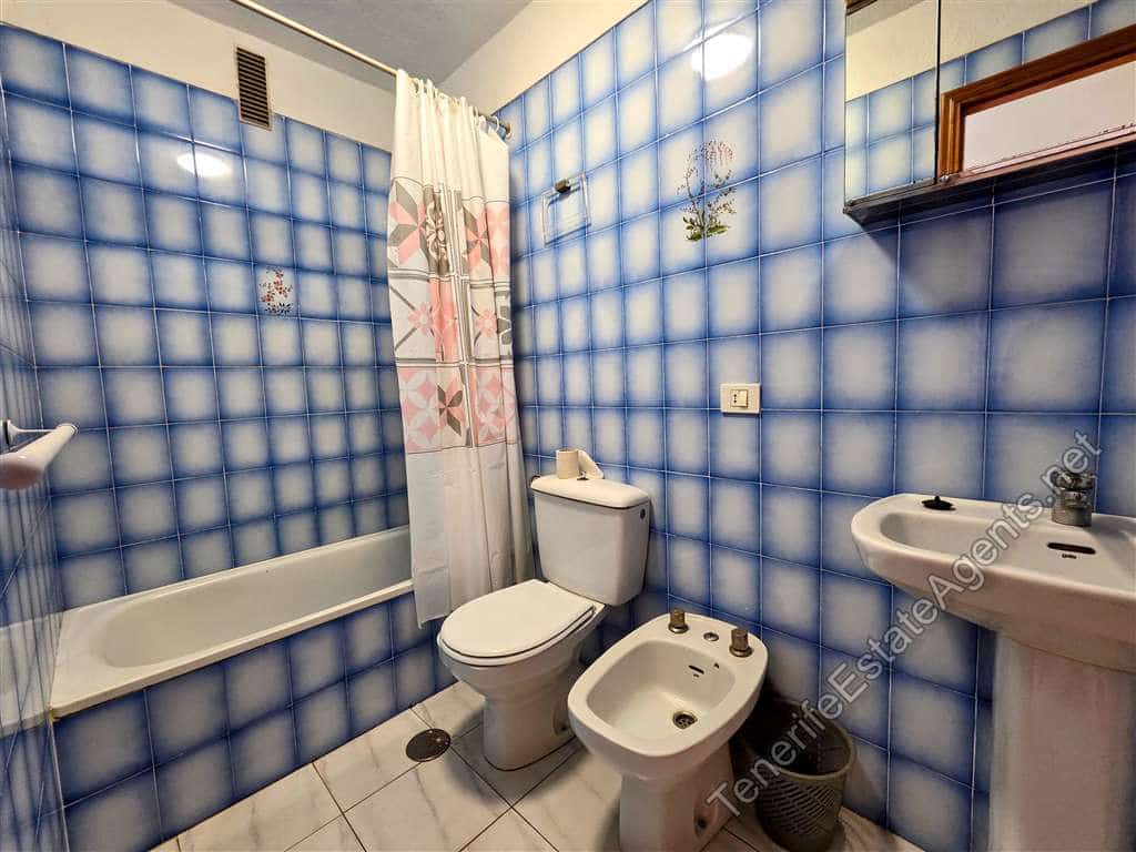 1 soveværelse Lejlighed til salg i Los Cristianos med swimmingpool - € 235.000 (Ref: 9525960)