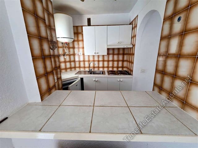 1 soveværelse Lejlighed til salg i Los Cristianos, Arona med swimmingpool - € 235.000 (Ref: 9525960)