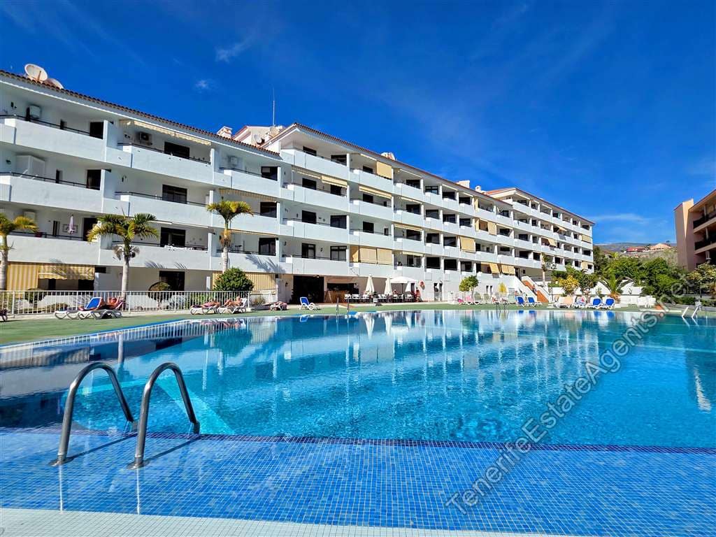 1 soveværelse Lejlighed til salg i Los Cristianos med swimmingpool - € 235.000 (Ref: 9525960)