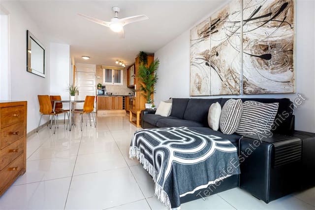 2 slaapkamer Appartement te koop in Playa de las Americas, Arona met zwembad - € 575.000 (Ref: 9580389)