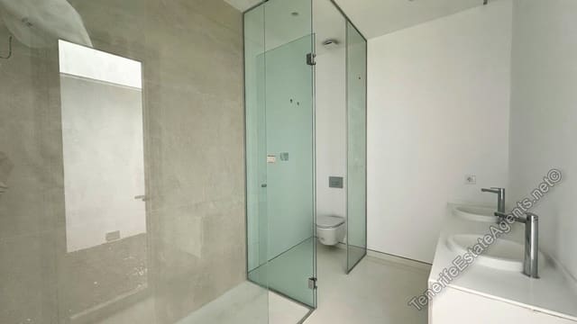 3 bedroom Villa for sale in Costa Adeje, Adeje with pool - € 2,300,000 (Ref: 9824569)