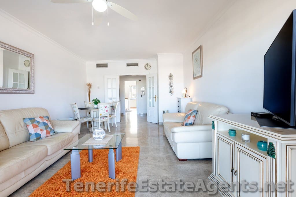 2 bedroom Apartment for sale in Los Cristianos with pool - € 459,950 (Ref: 9861410)