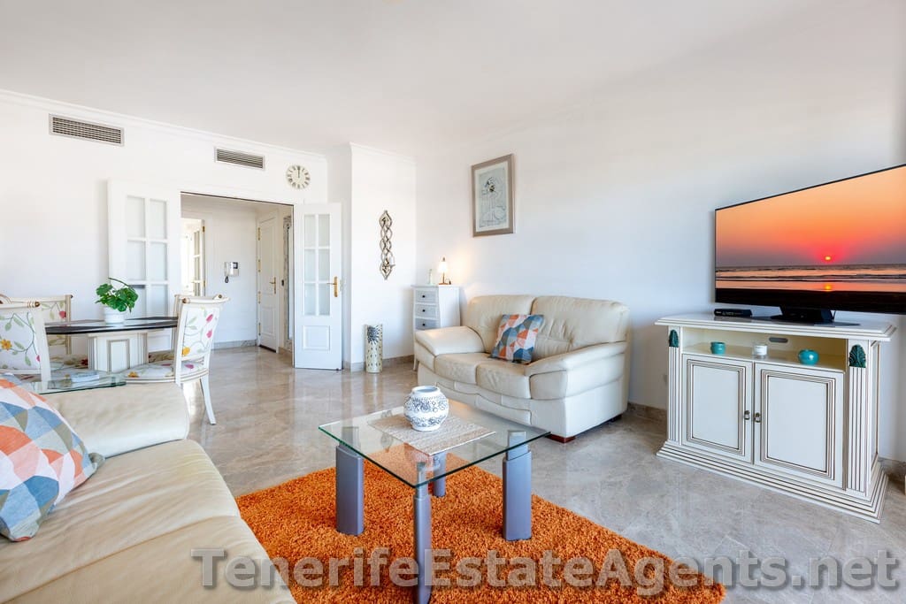 2 bedroom Apartment for sale in Los Cristianos with pool - € 459,950 (Ref: 9861410)
