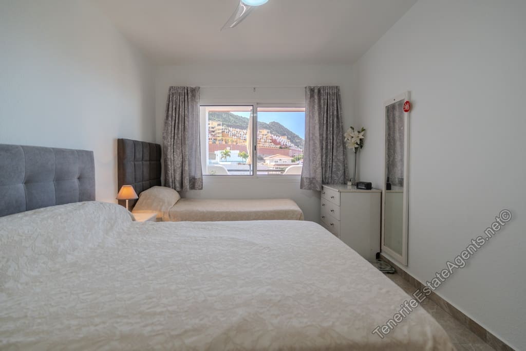 2 soverom Leilighet til salgs i Adeje med svømmebasseng - € 330 000 (Ref: 9900020)
