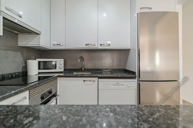 2 bedroom Apartment for sale in Adeje with pool - € 330,000 (Ref: 9900020)
