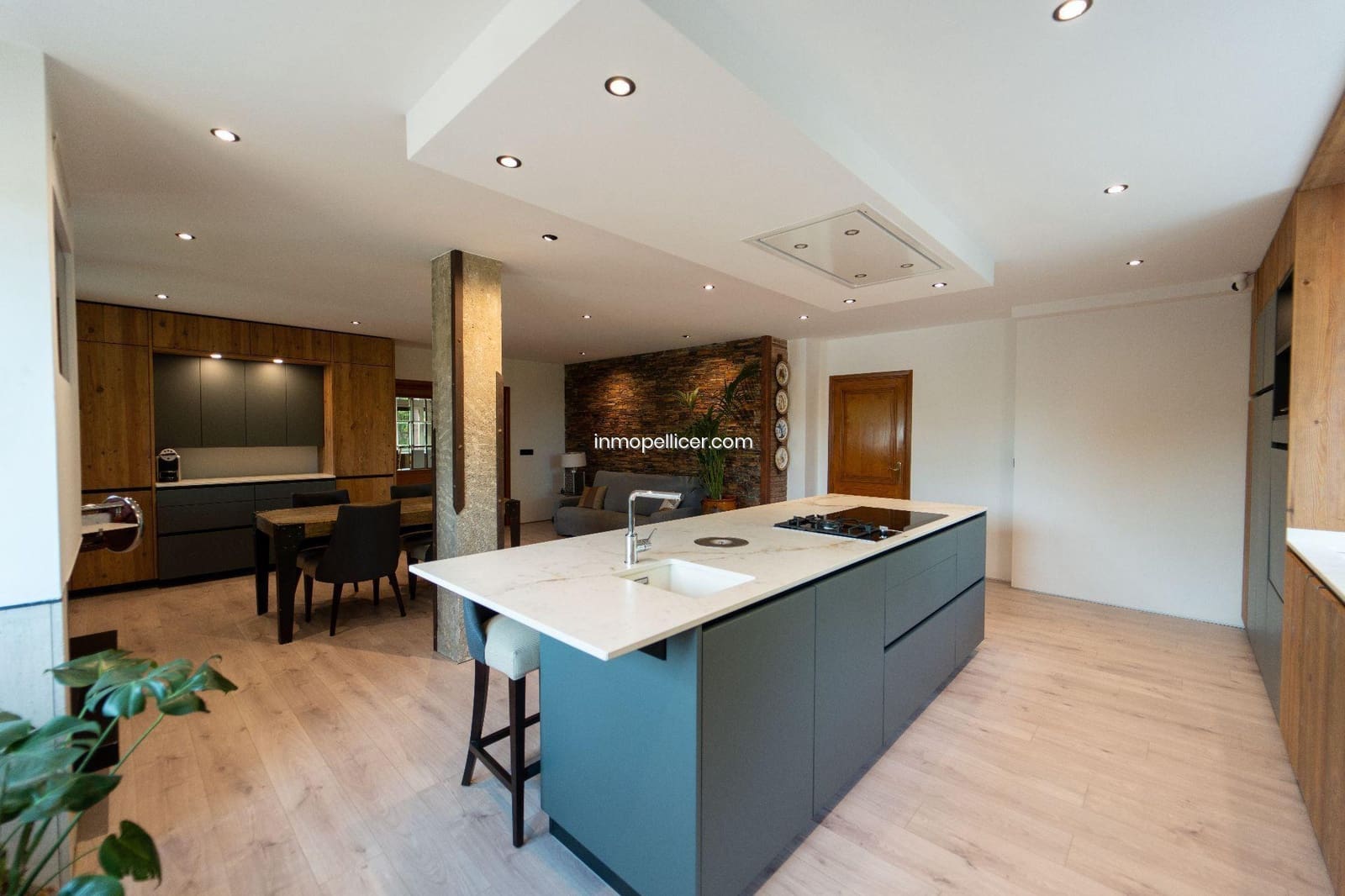 5 soveværelse Villa til salg i Alfaz del Pi / L'Alfas del Pi med swimmingpool garage - € 2.900.000 (Ref: 8184288)