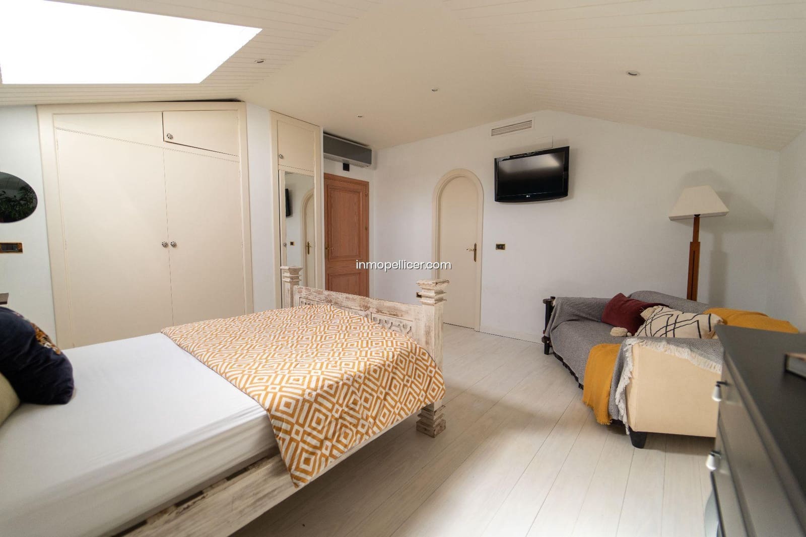 5 soveværelse Villa til salg i Alfaz del Pi / L'Alfas del Pi med swimmingpool garage - € 2.900.000 (Ref: 8184288)