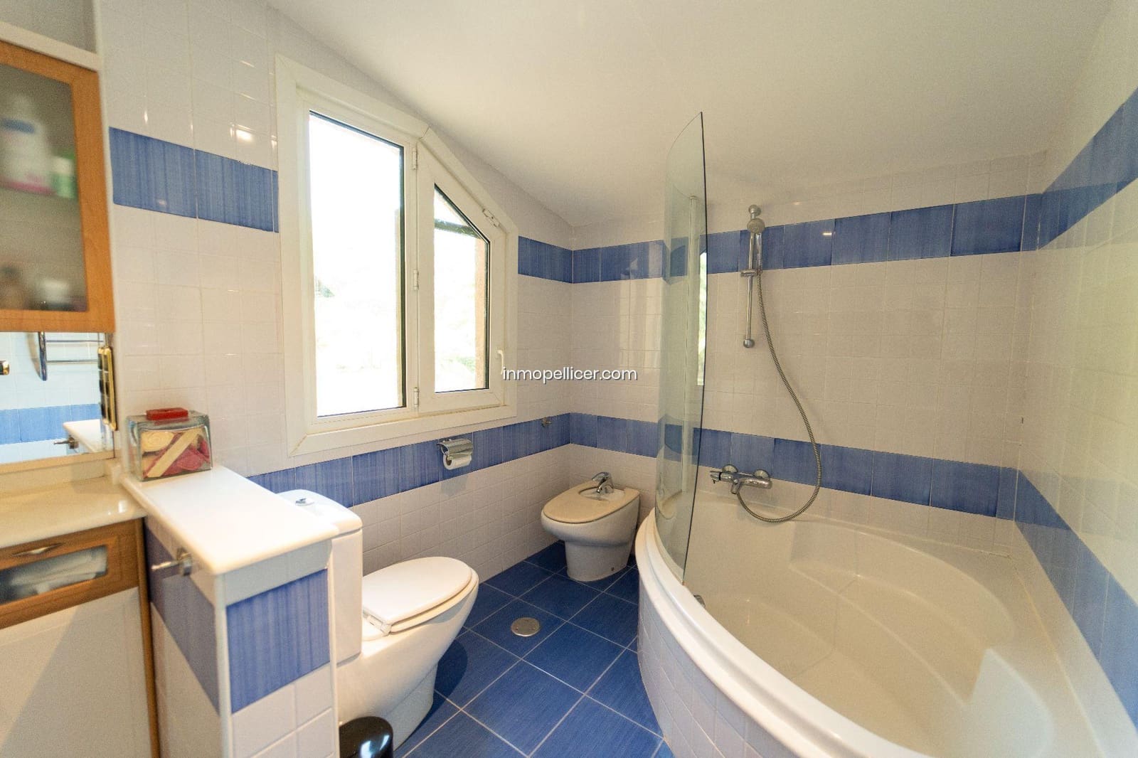 5 soveværelse Villa til salg i Alfaz del Pi / L'Alfas del Pi med swimmingpool garage - € 2.900.000 (Ref: 8184288)