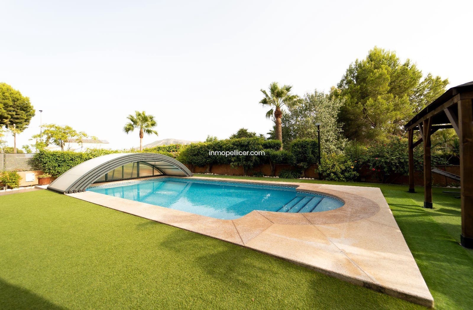 5 soveværelse Villa til salg i Alfaz del Pi / L'Alfas del Pi med swimmingpool garage - € 2.900.000 (Ref: 8184288)