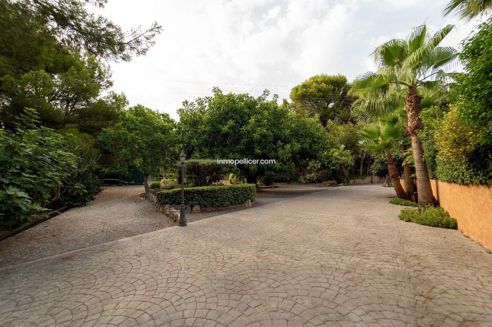 5 soveværelse Villa til salg i Alfaz del Pi / L'Alfas del Pi med swimmingpool garage - € 2.900.000 (Ref: 8184288)