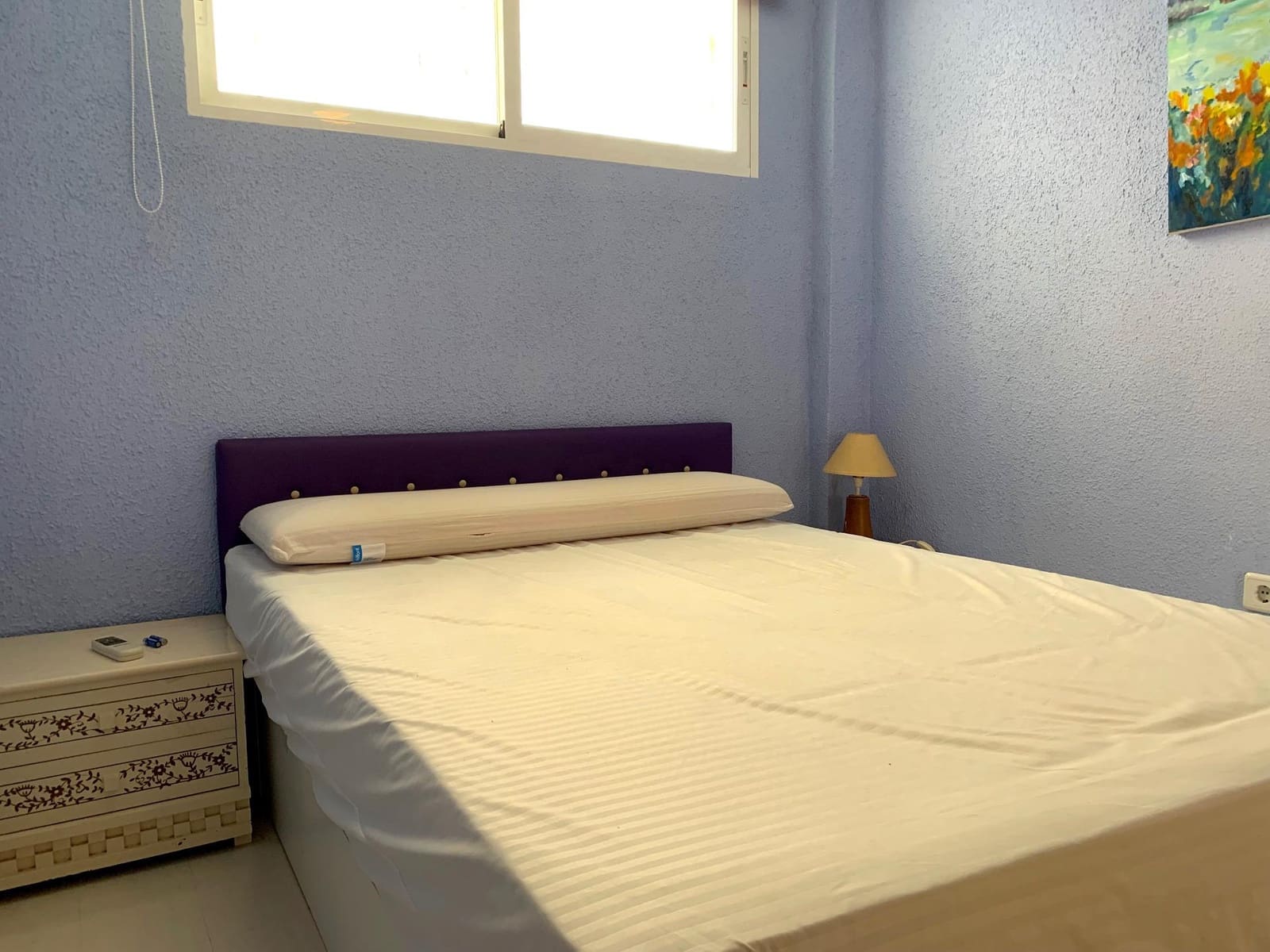 Ático de 2 habitaciones en Benidorm en alquiler - 850 € (Ref: 8428846)