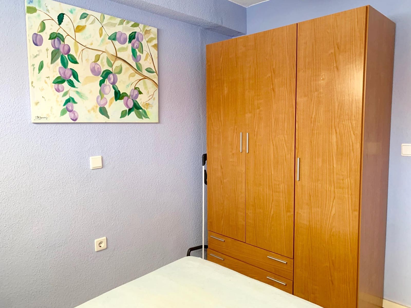 Ático de 2 habitaciones en Benidorm en alquiler - 850 € (Ref: 8428846)