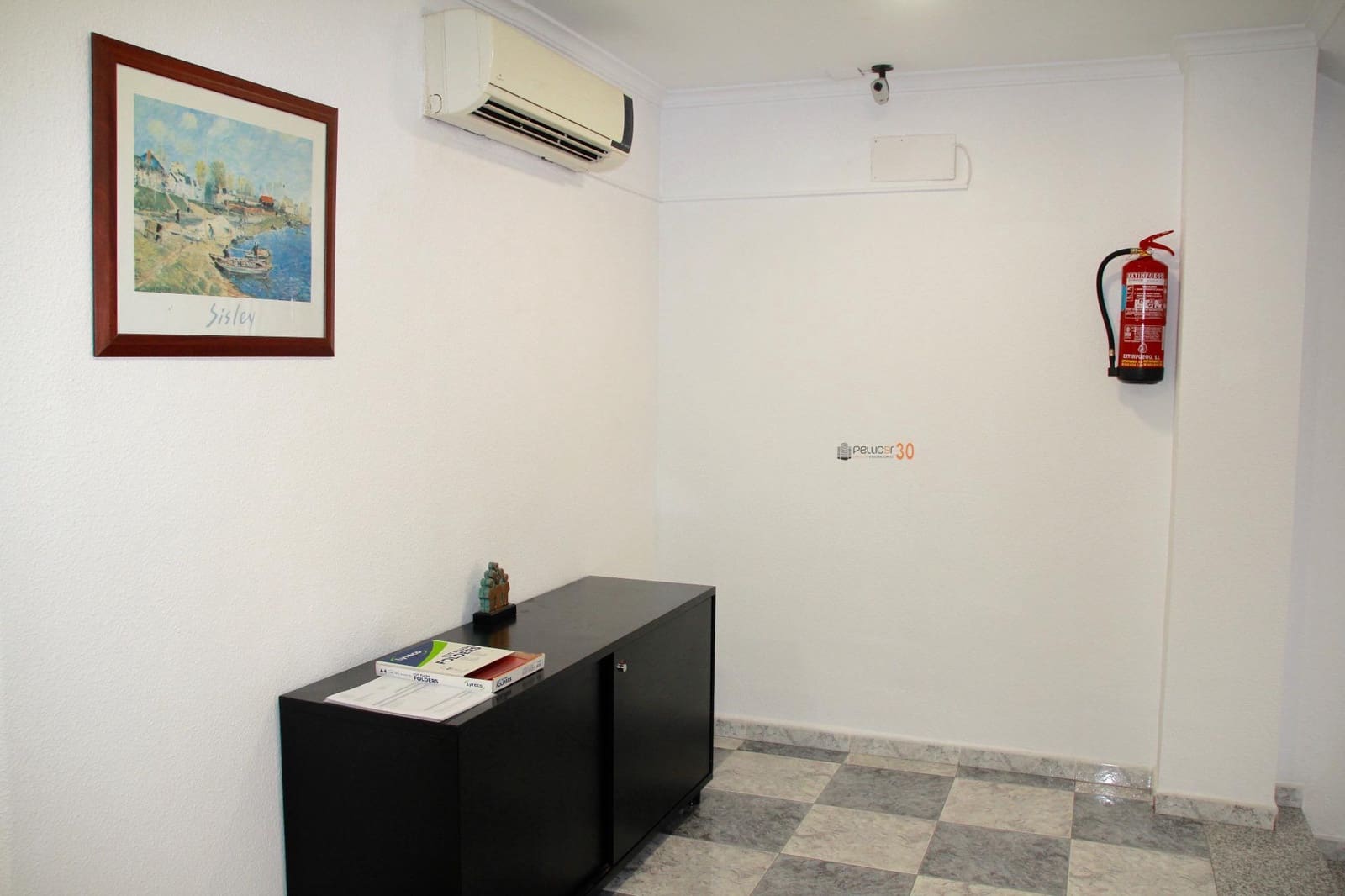 Erhverv til salg i Benidorm - € 395.000 (Ref: 8479498)