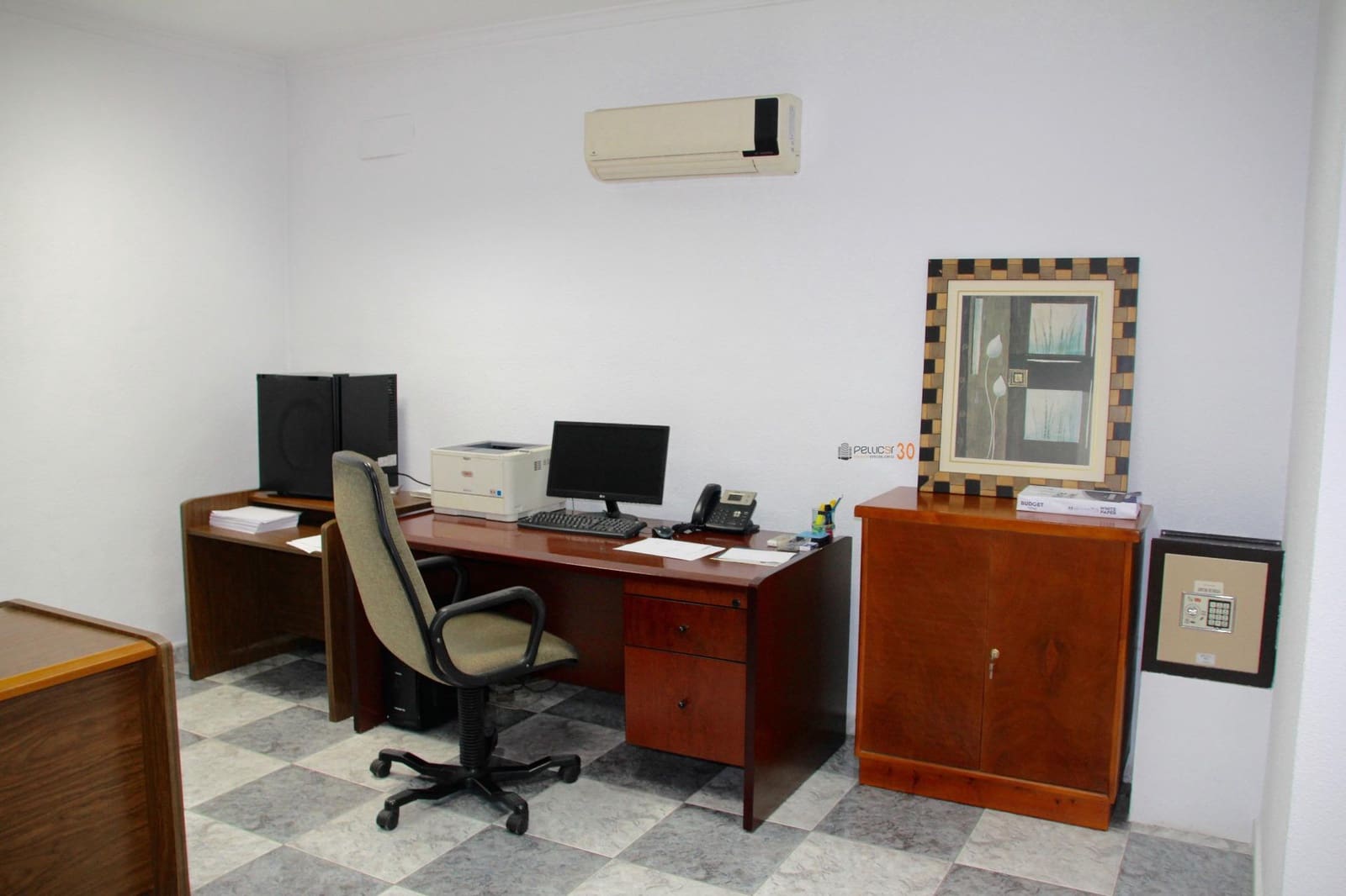 Erhverv til salg i Benidorm - € 395.000 (Ref: 8479498)