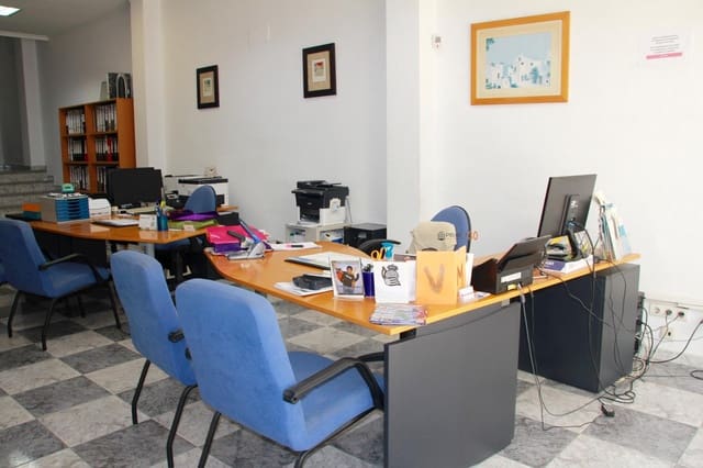 Comercial para venda em Poniente, Benidorm - 395 000 € (Ref: 8479498)