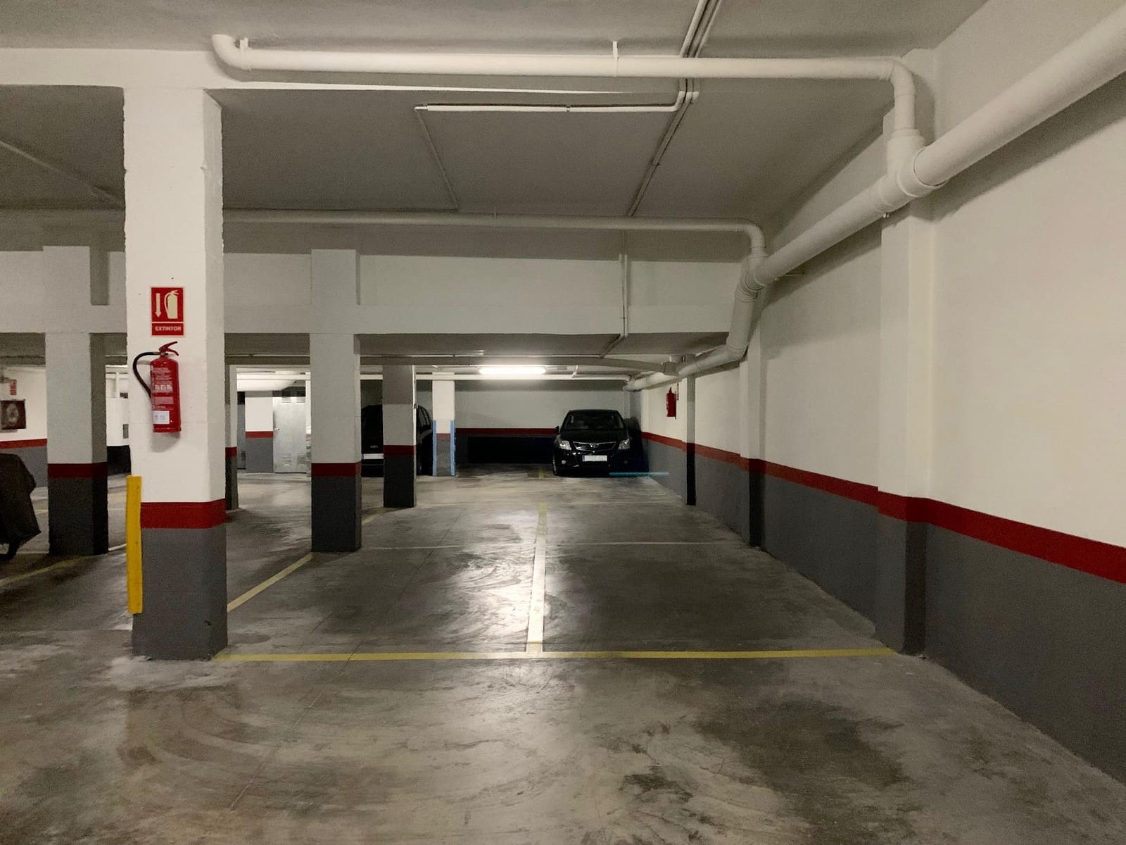 Garage til salg i Benidorm - € 32.000 (Ref: 8702633)